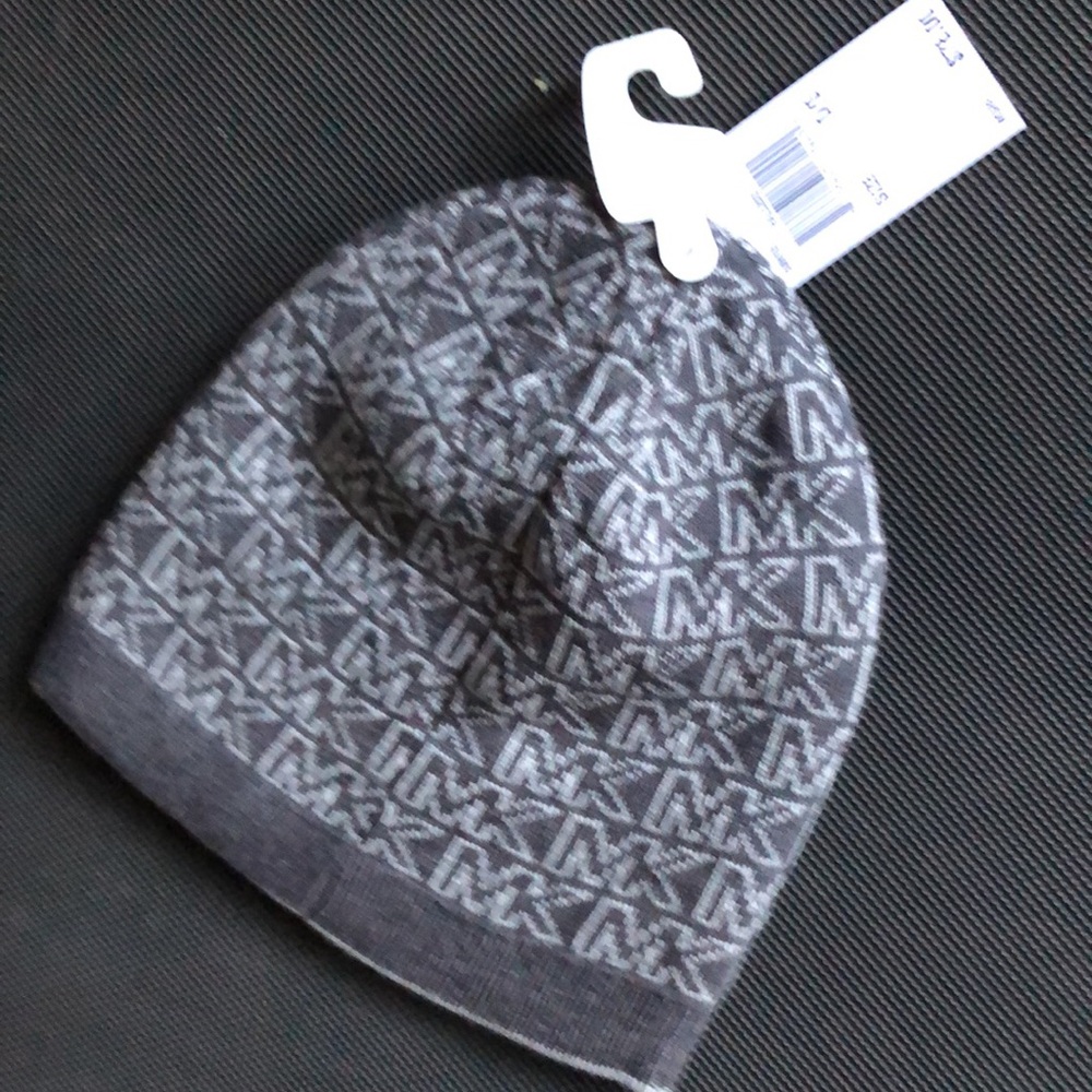 š„HPš„MICHAEL KORS (0S) Reversible Hat - Picture 3 of 10